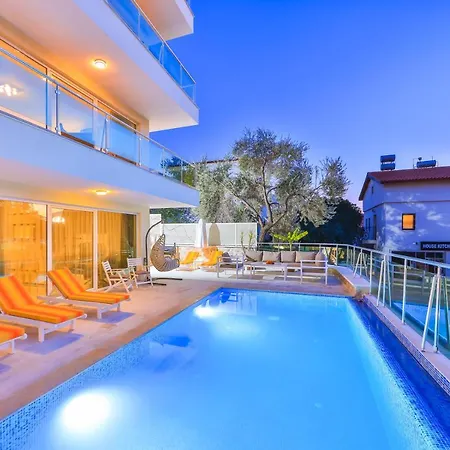 Villa Yasemin וילה