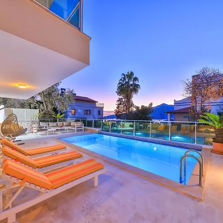 וילה Villa Yasemin קס